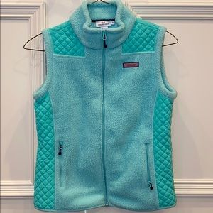 Vineyard Vines Women’s Sherpa, Quilted Vest